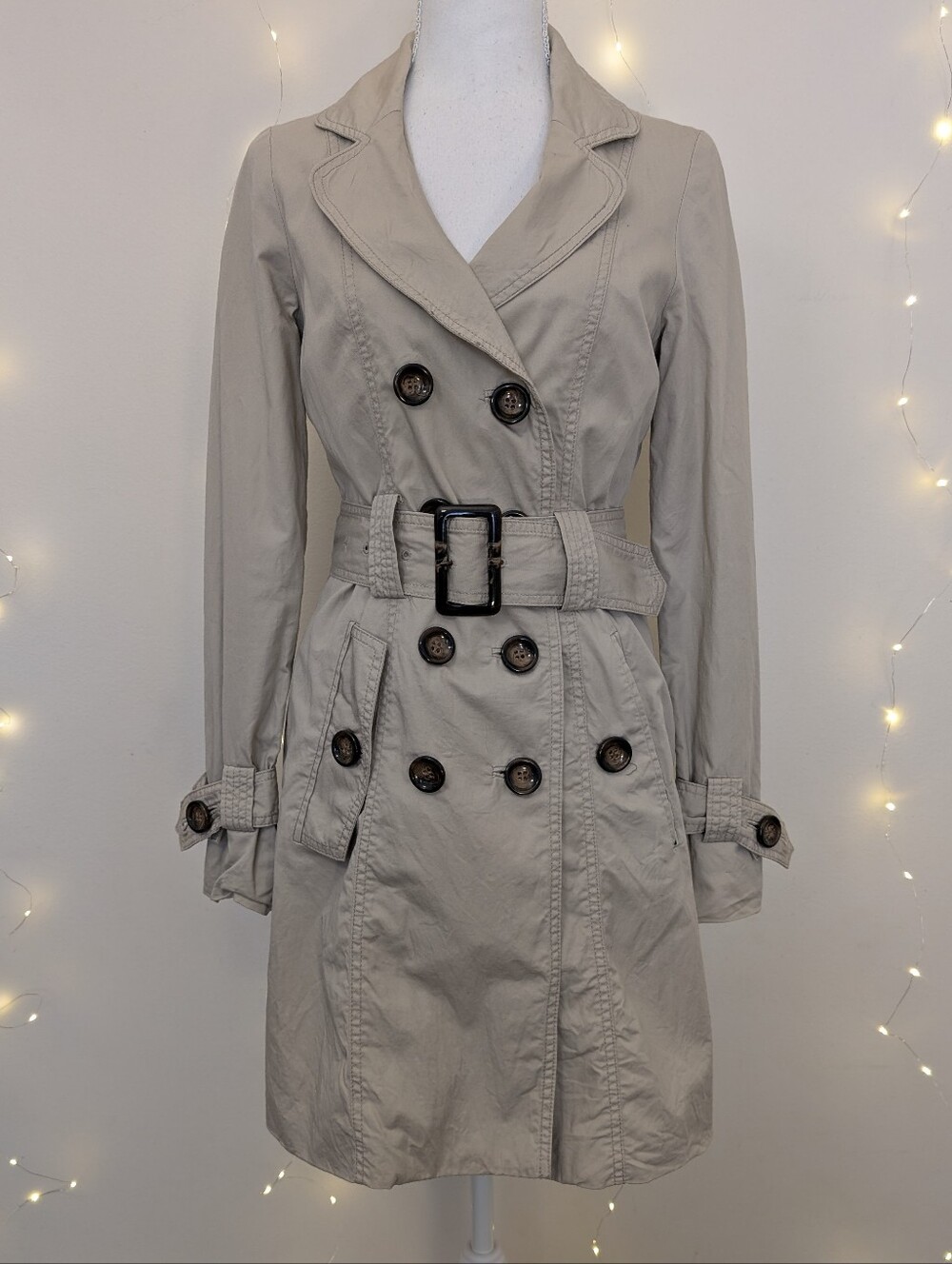 Vero Moda Light Beige Double-Breasted Trench Coat with Belt